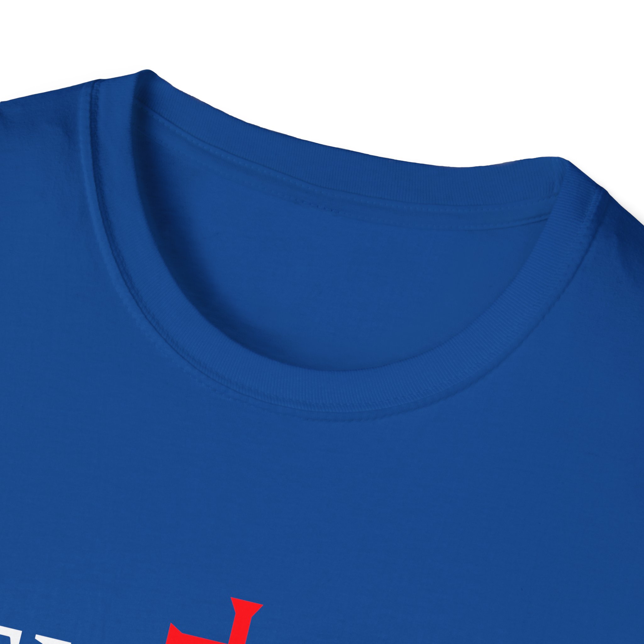 Elegant Deus Vult T-Shirt - Image 15